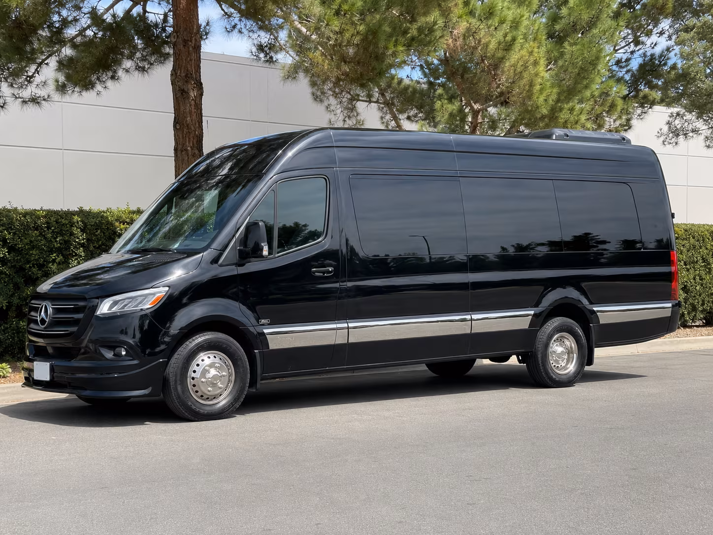 arlington employee shuttle services throughout arlington and texas