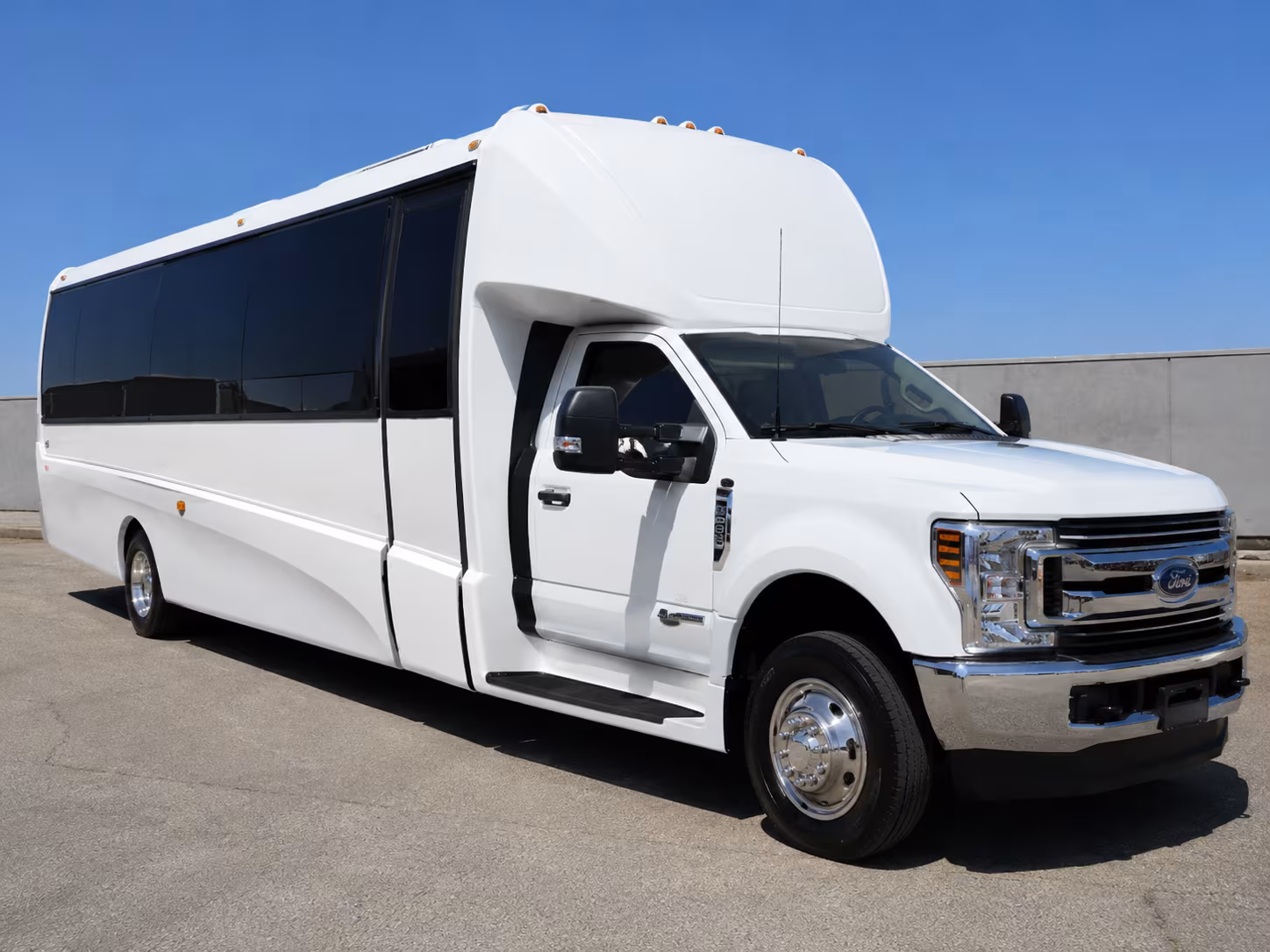 find compare and book fort worth bus rentals online in minutes
