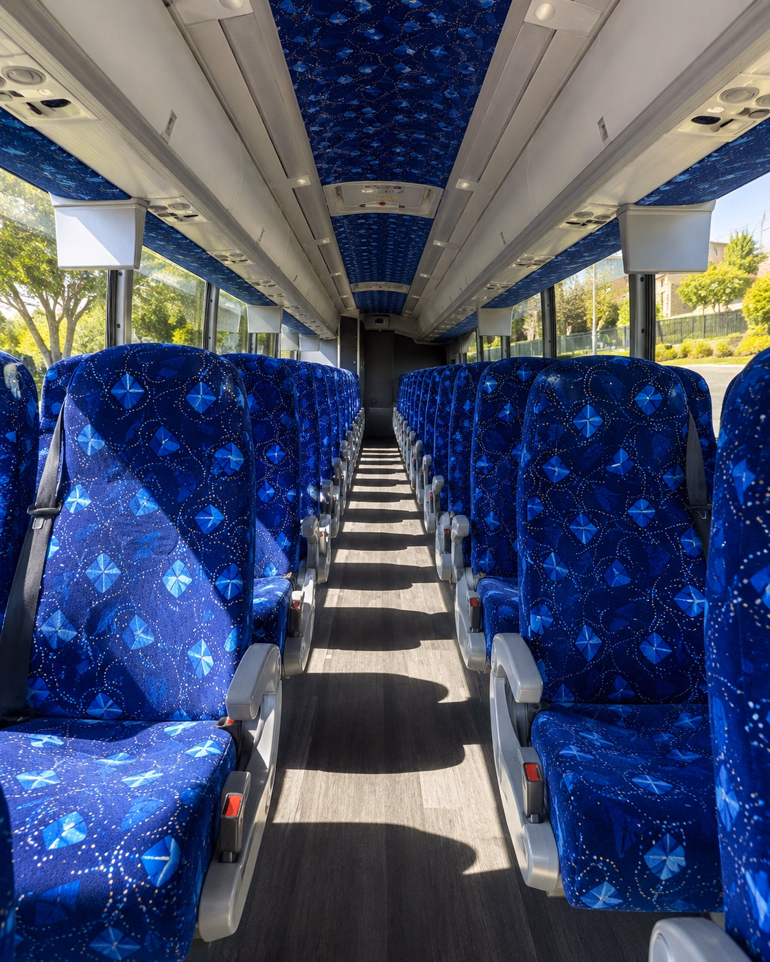 how the distance and duration of your trip affect charter bus rates in fort worth