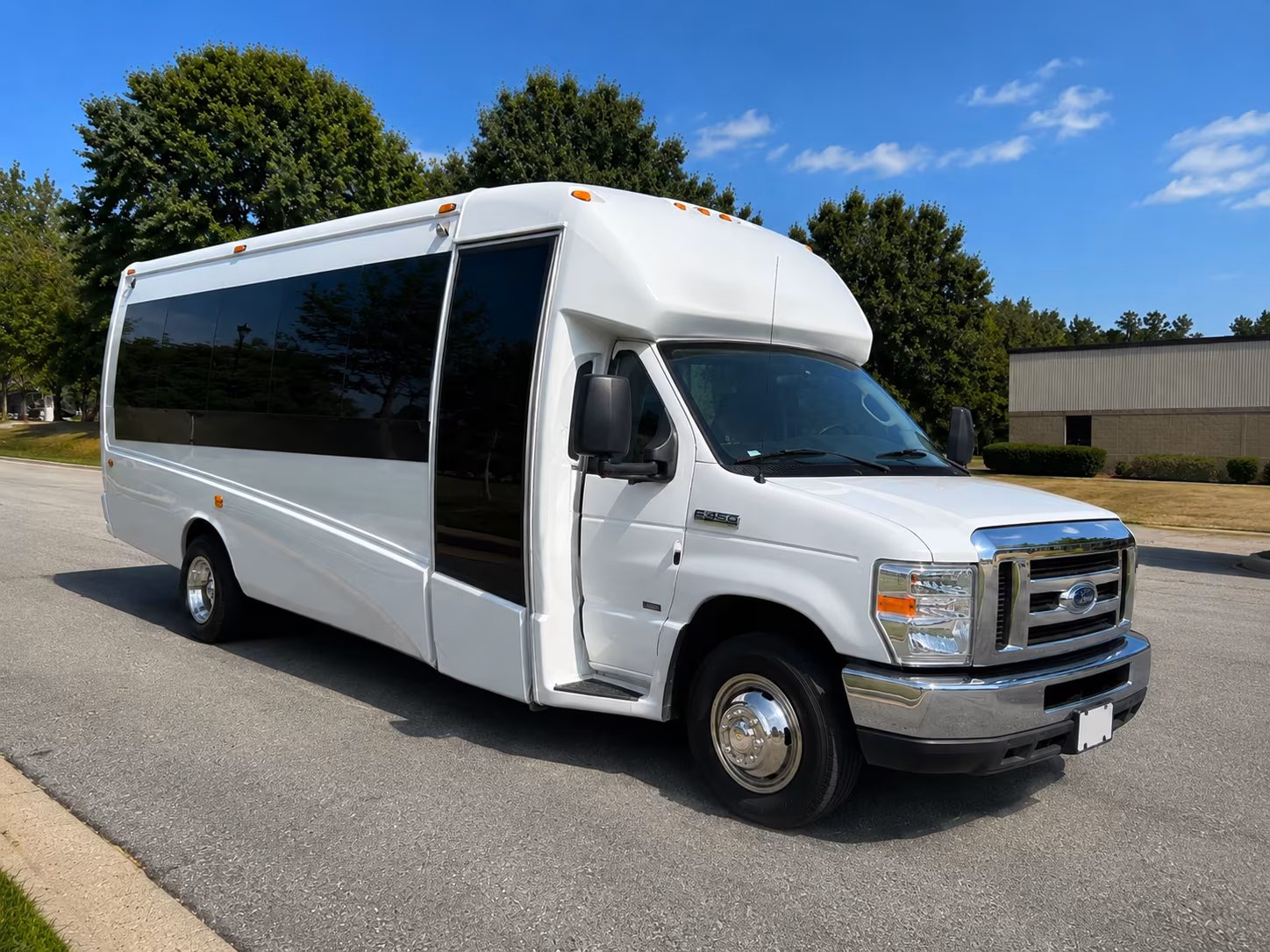 tcu horned frogs game day shuttles from anywhere in fort worth