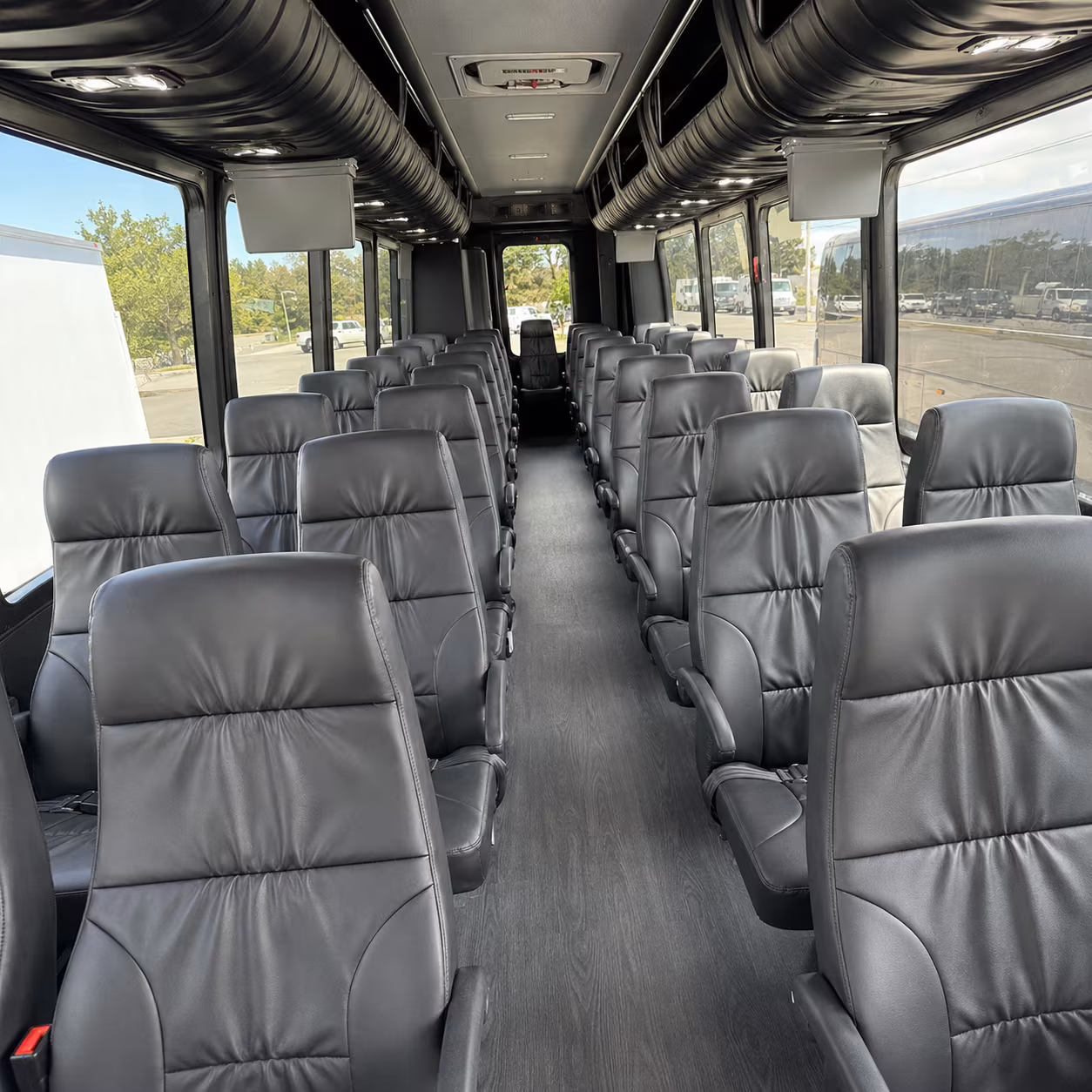 tyler give your group a better prom ride with tyler prom bus rentals